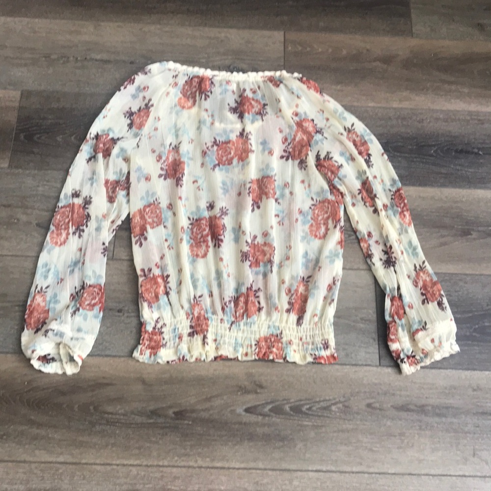 Cream Floral Top - Picture 2 of 7